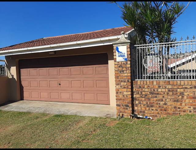 3 BEDROOM HOUSE FOR SALE IN BLUFF